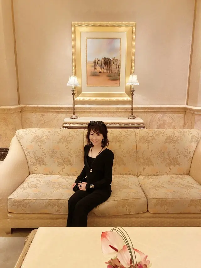 アブダビ豪華絢爛「エミレーツパレス」へ の画像_8