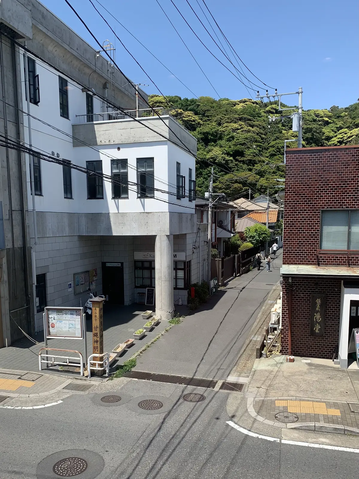 鎌倉　ランチ　甘縄神明神社　参道