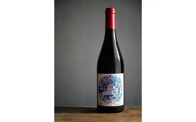 スパイシーな赤ワイン