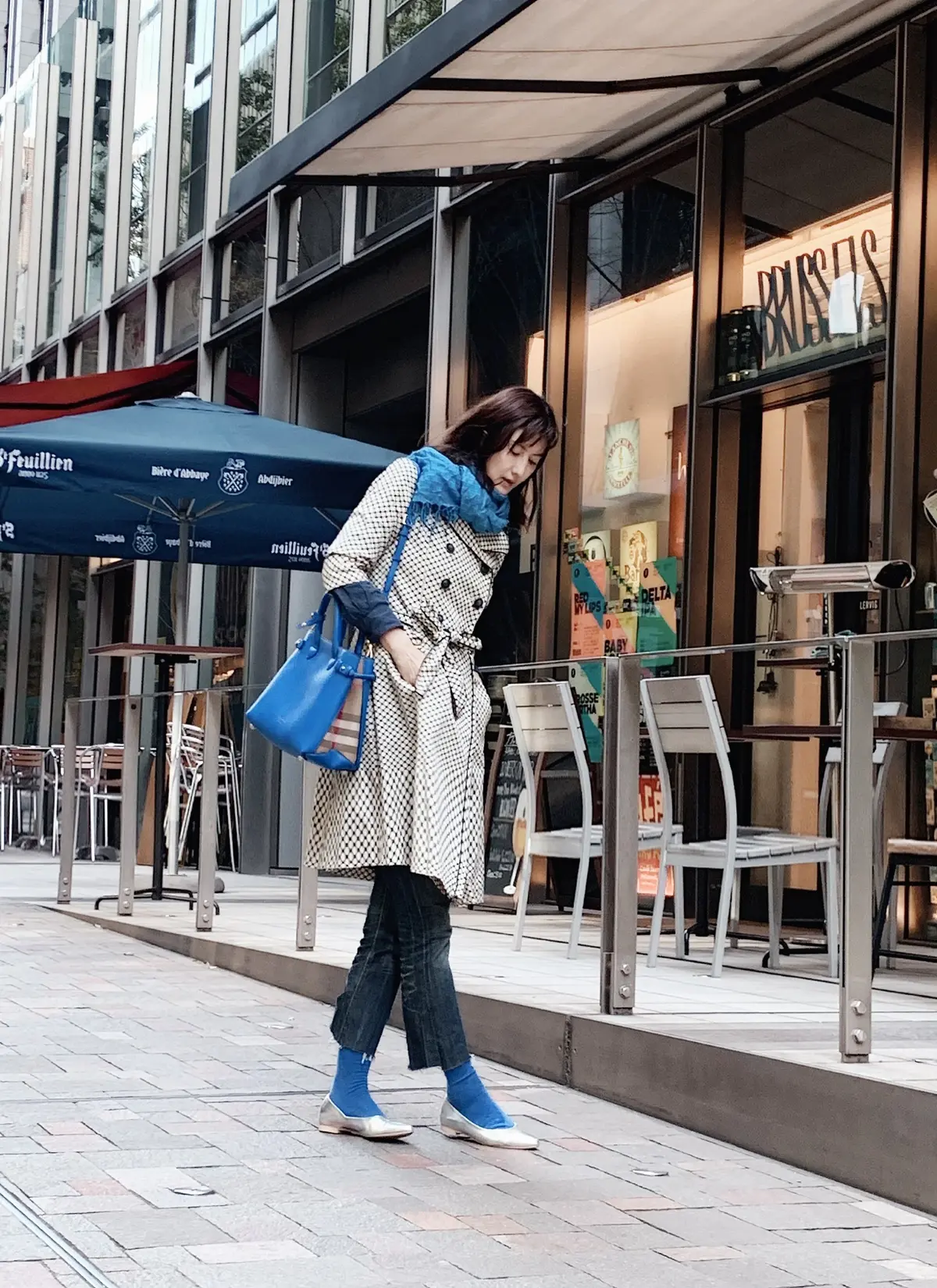 ロイヤルブルーに癒されて…の画像_2