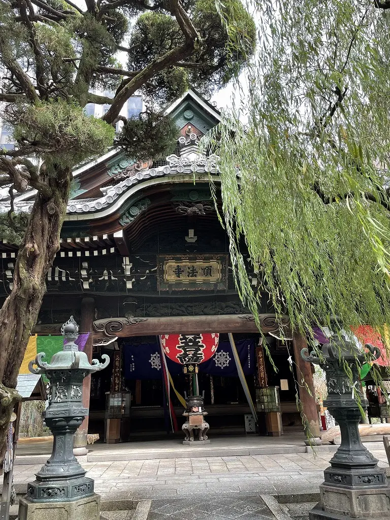 旬ベージュコーデで秋の京都・六角堂散策の画像_2