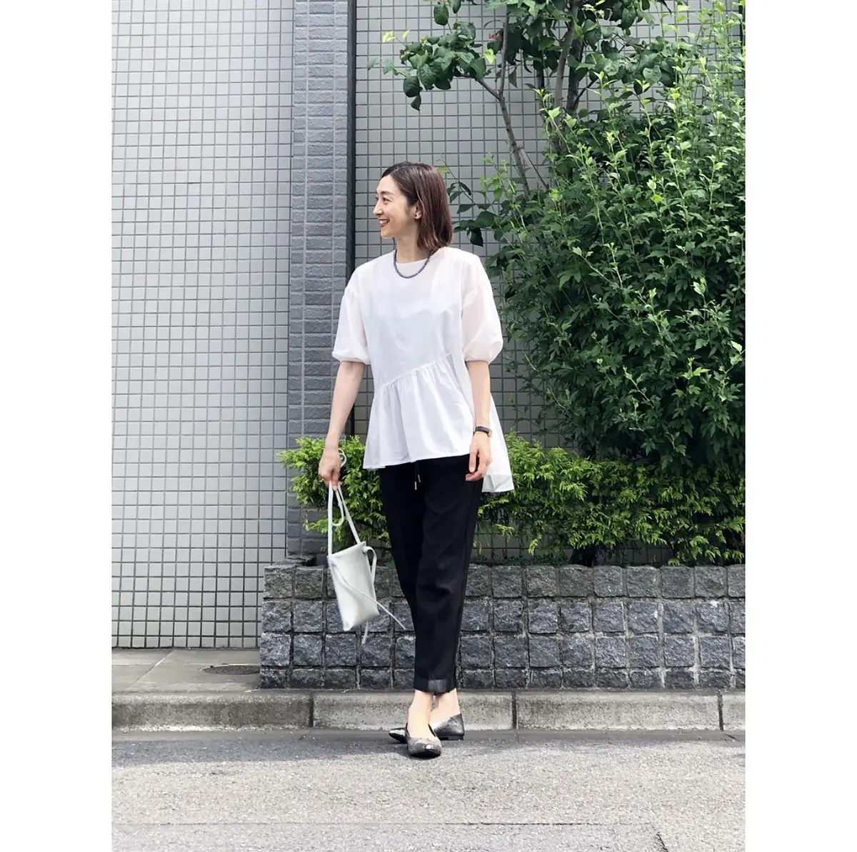 GU黒ニット&黒パールを効かせて❤︎の画像_7