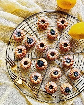 同じ生地でミニミニケーキ！