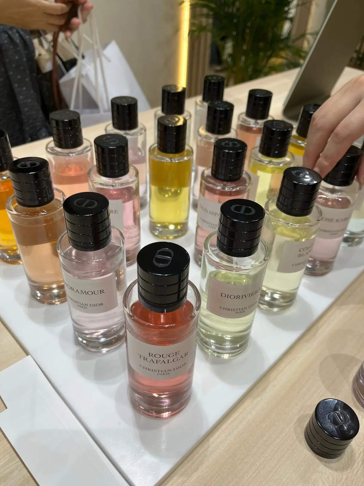 メゾン　クリスチャンディオール　香水