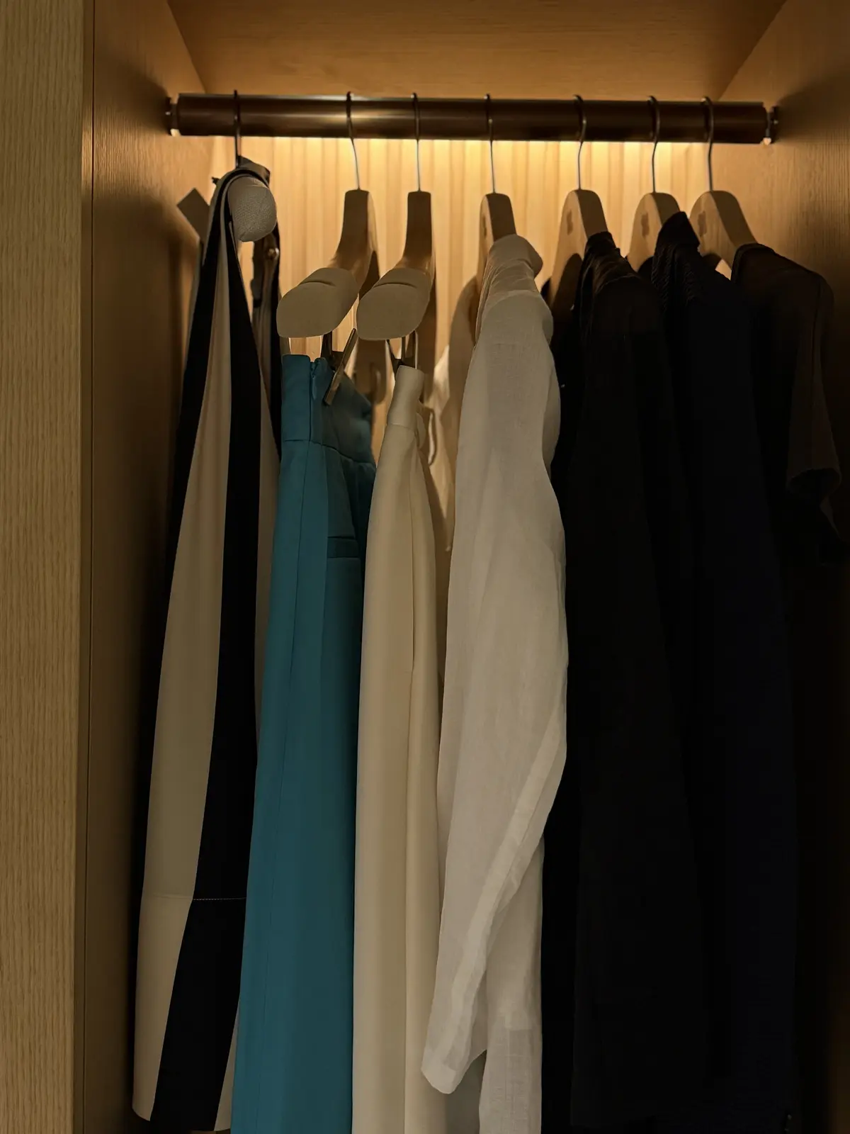 2泊3日の大阪旅コーディネート ─ モダの画像_1