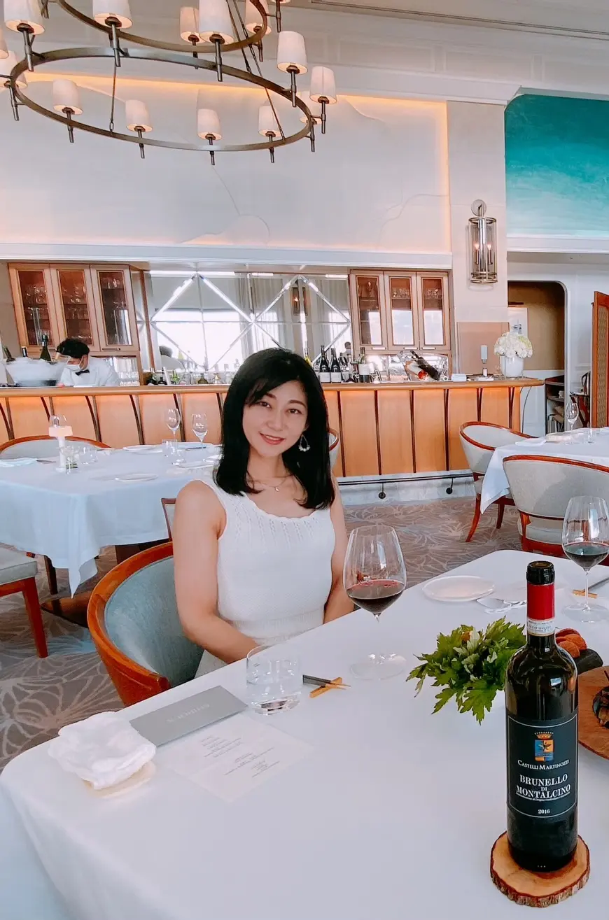 ハレクラニ沖縄SHIROUXレストラン内