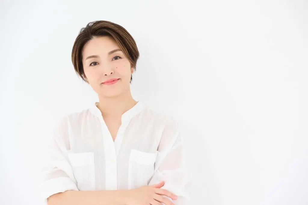 OurAge×Webエクラ メイクアップアーティスト　レイナさん