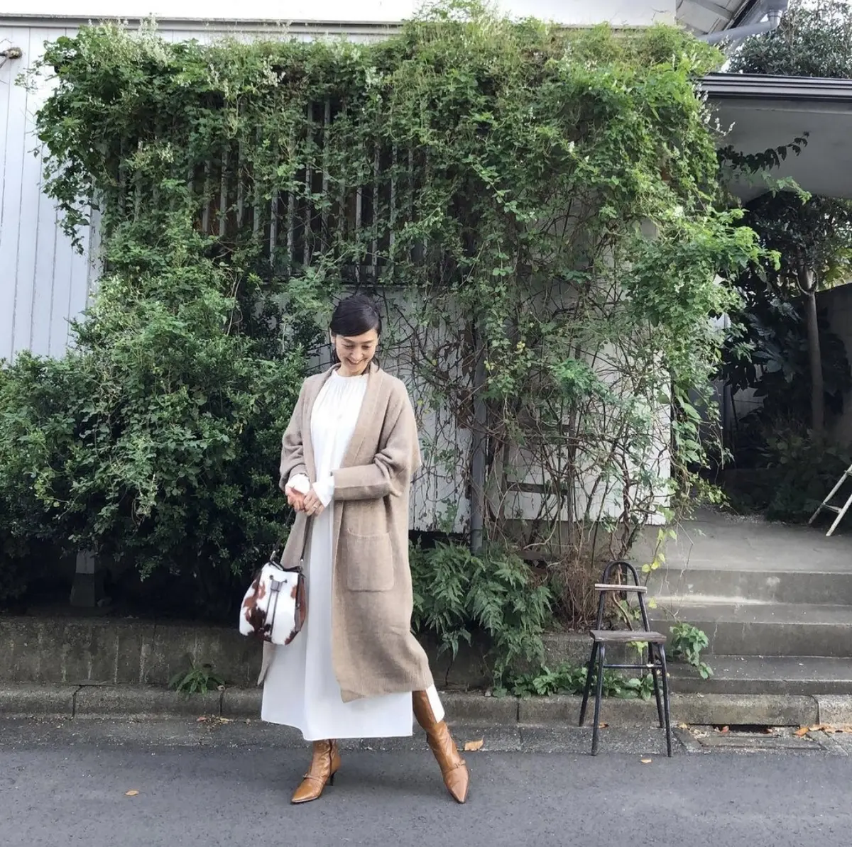 brownカーディガンで、銀座レフアオキの画像_6