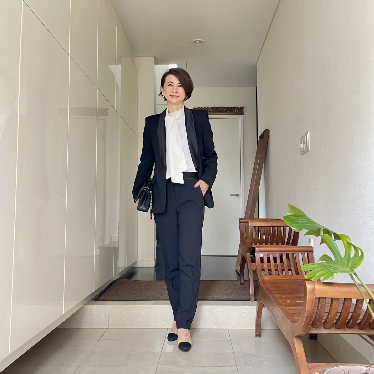 春の白シャツ4コーデの画像_3