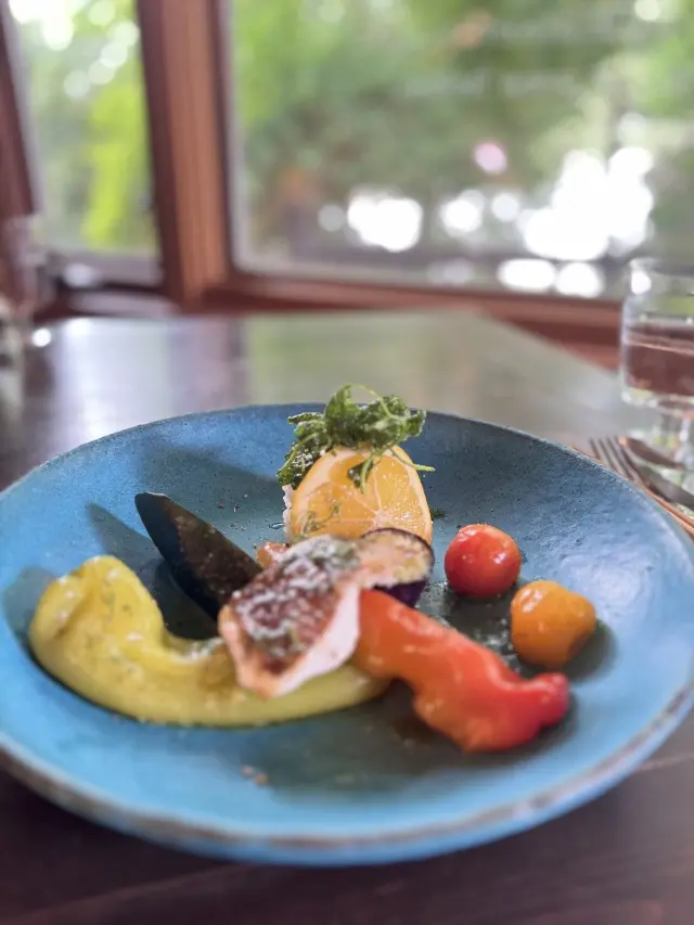 休日ランチは緑に包まれた癒しの空間で体にの画像_8