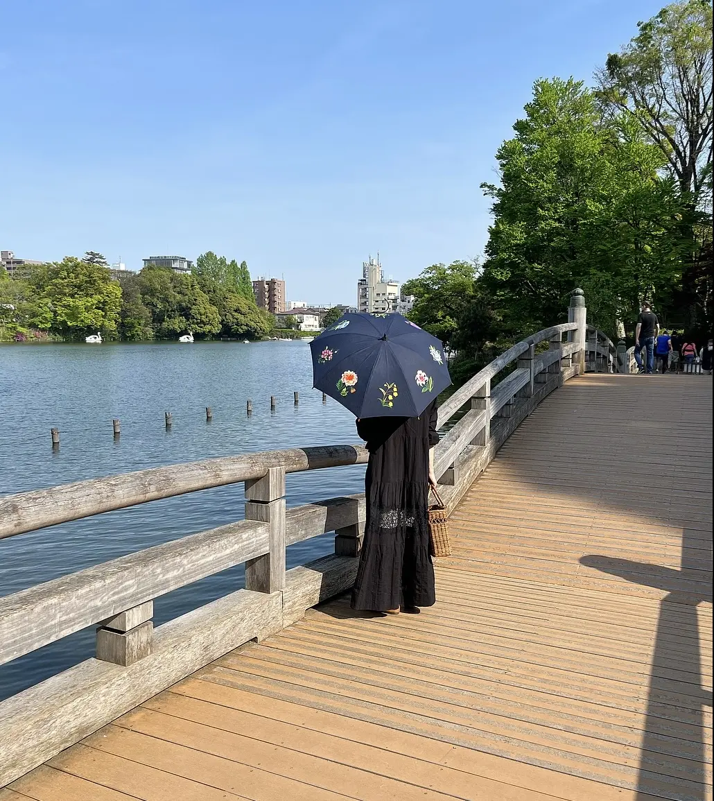 ベトナム刺繍の日傘で、両親と花々散策♩の画像_12