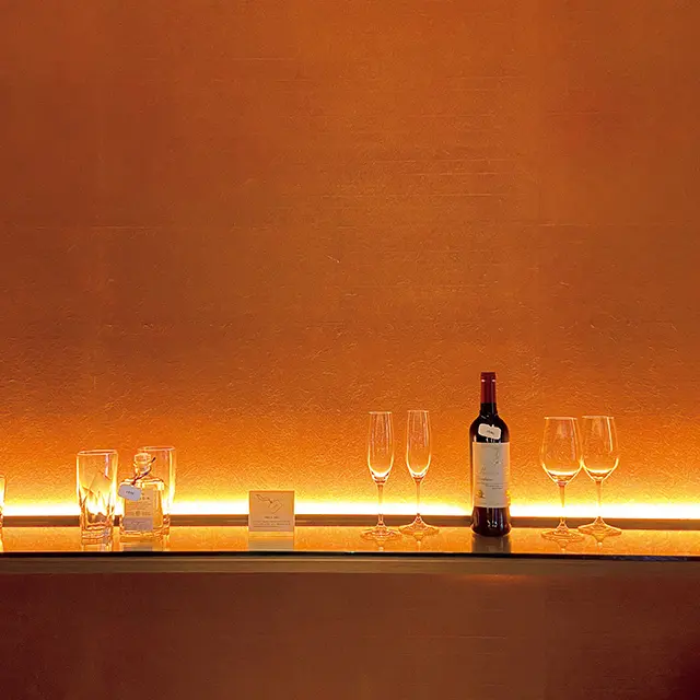 ふふ熱海 木の間の月