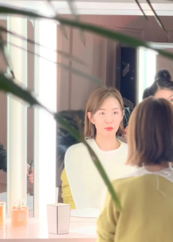 【CHANEL】ナイトシーンで限定リップの画像_3