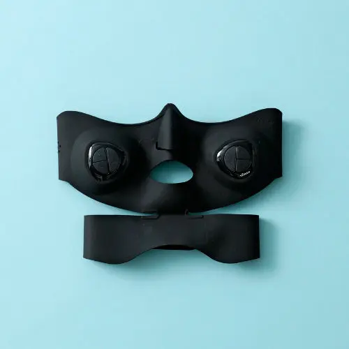 EMSで表情筋をトレーニング