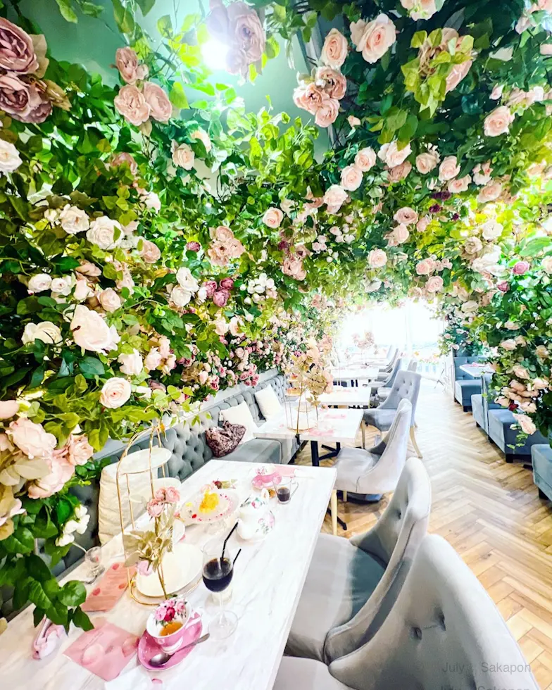 【東京デート】ローズ🌹香るアフタヌーンテの画像_3