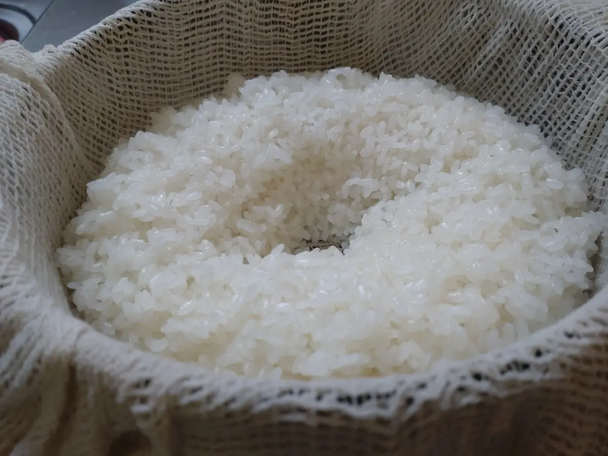 中華おこわ　手作り　乾物　干し貝柱　干しエビ　干し椎茸　レンコン　筍　キクラゲ　豚バラブロック　もち米