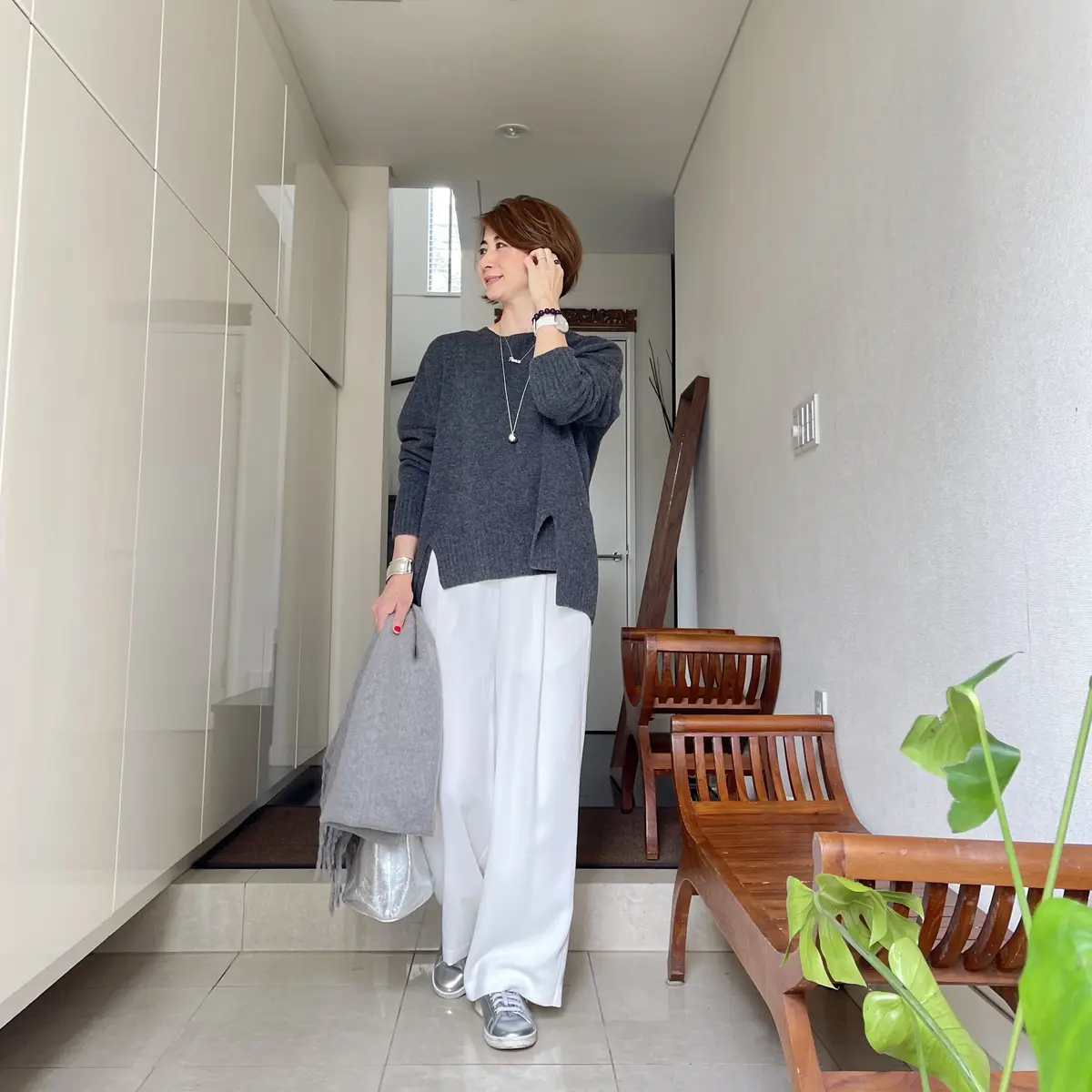 ブレスレットが主役のコーデ (アメジストの画像_7