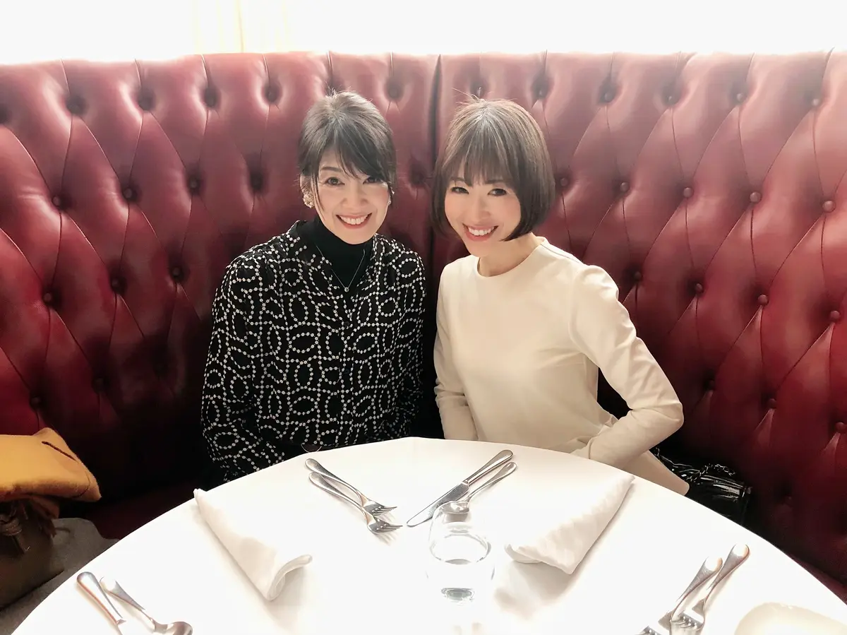 ZARAの白ブーツが主役の画像_2