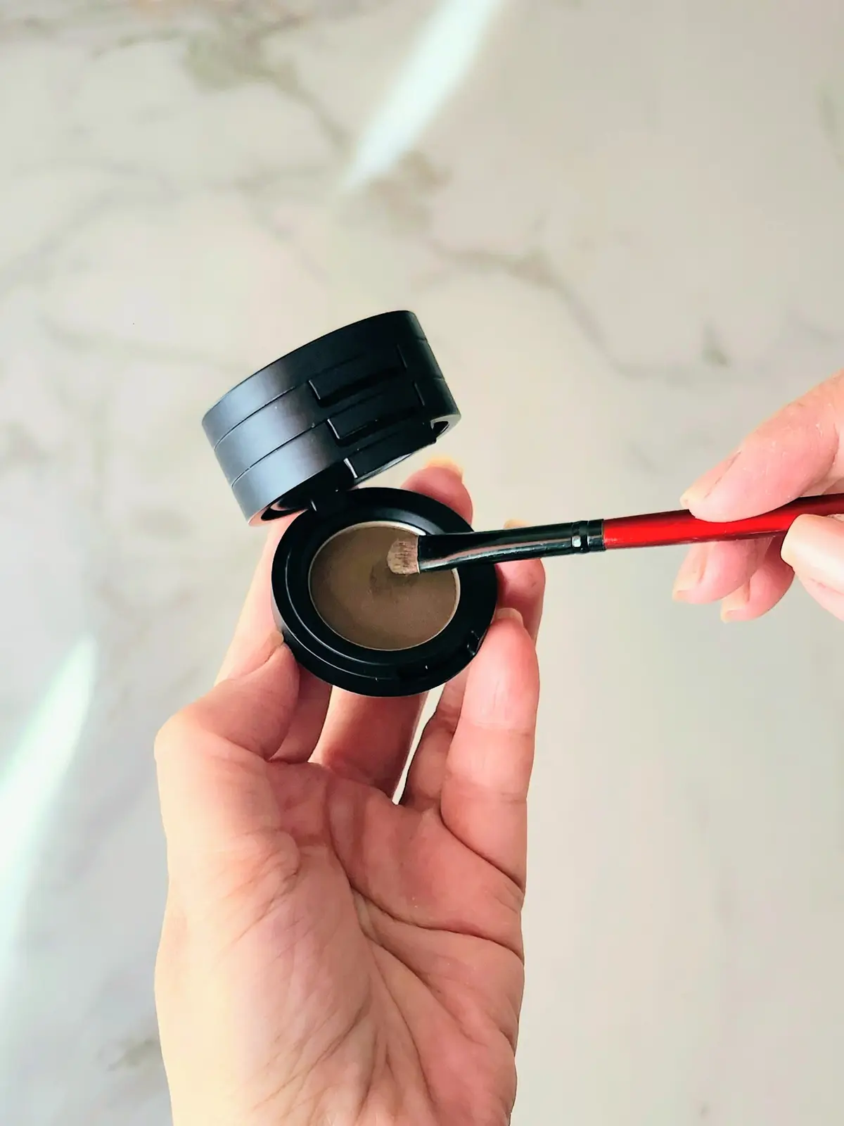 40代メイク、アラフィフメイク、レカルカ、ソワレドゥエクラ、イルミネイトマルチ、Lekarka、マルチパレット、旅行用メイクポーチ、エテルナム