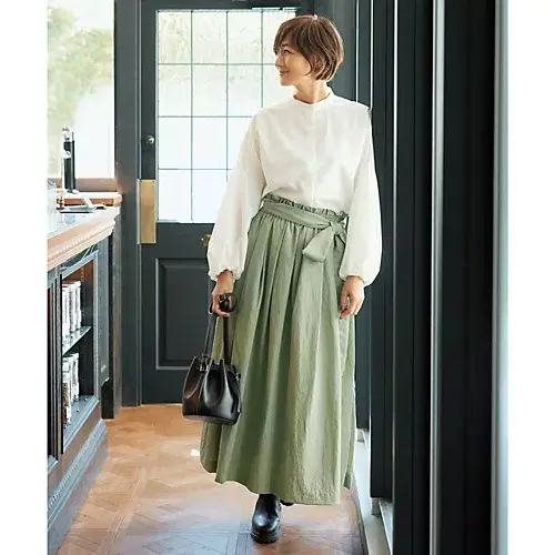 E by eclat 袖ピンタックボリュームブラウス ￥19,800