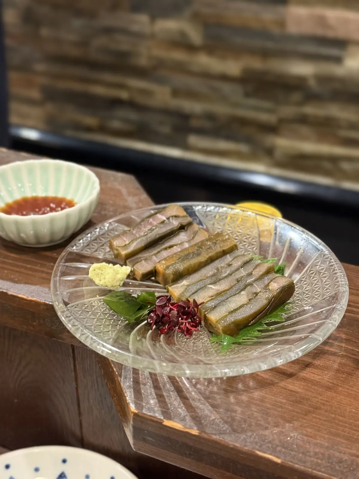 昆布締め　大阪　天満　立ち飲み屋　スタンディング　スタンディング焼肉　富山　スタンドウオズ　stand uozu  電撃ホルモン　ツギエ