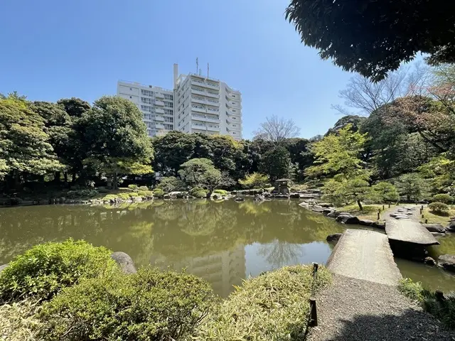 旧古河庭園の心字池