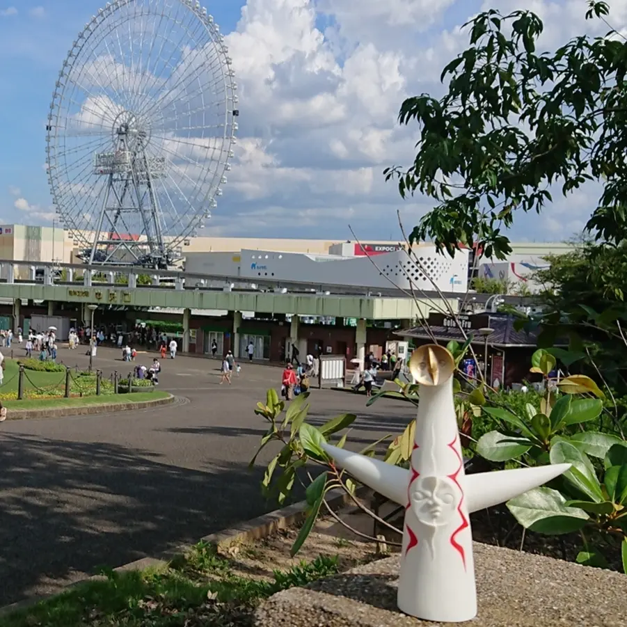 太陽の塔  観覧車