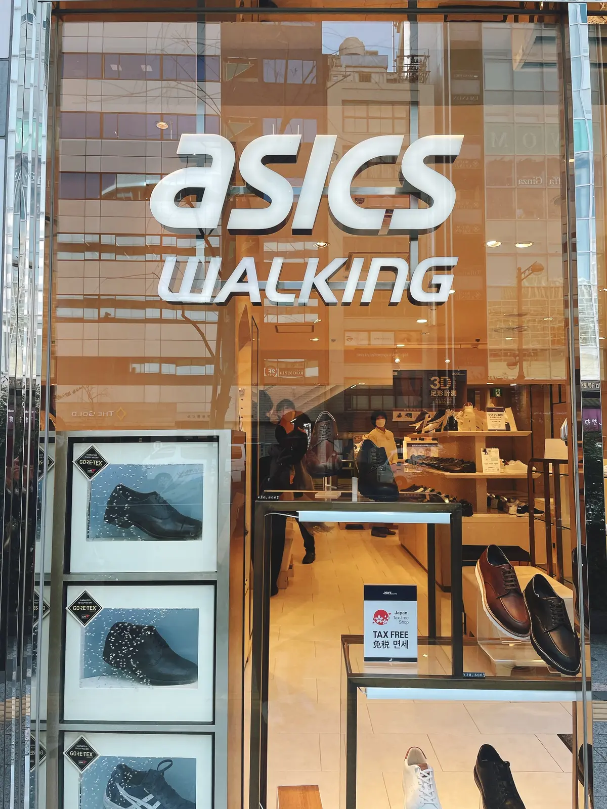 アシックスウォーキング　銀座インズ