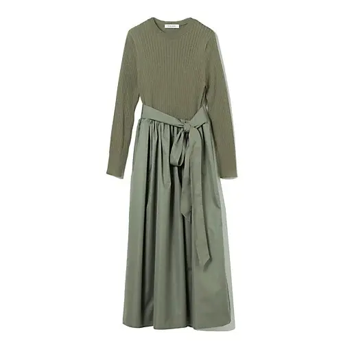 カットソートップスやイージーパンツ…おしの画像_8