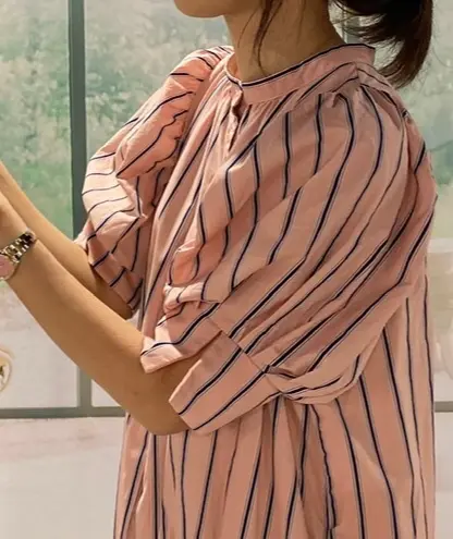 ワンピース袖部分