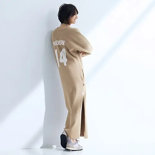 MADISONBLUE×eclat 【別注】フットボールワンピース ￥60,500