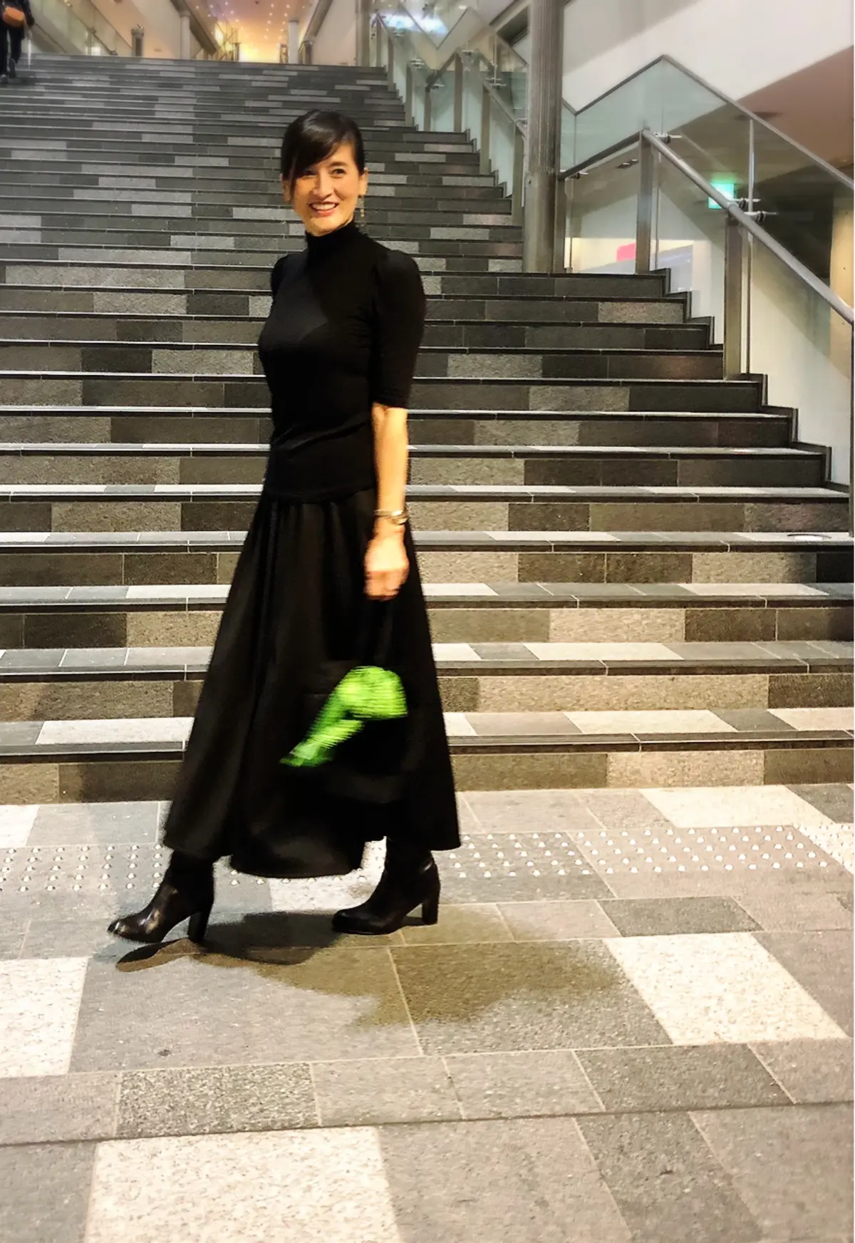 秋のプチプラブラックコーデの画像_1