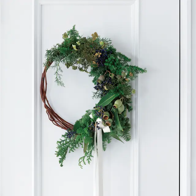 森の風景をイメージした グリーンメインのリース
