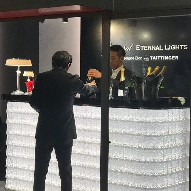 圧巻！ バカラの巨大シャンデリアです。の画像_7