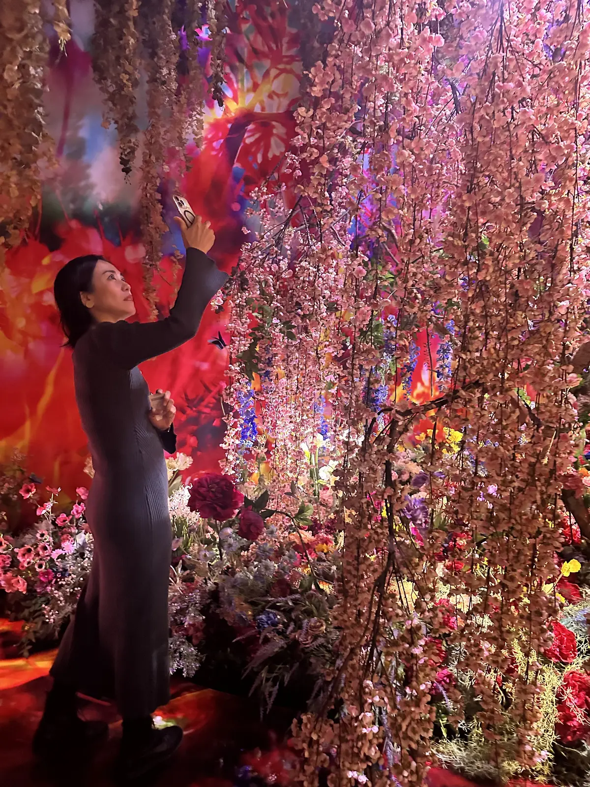 「蜷川実花展 with EiM：彼岸の光の画像_14