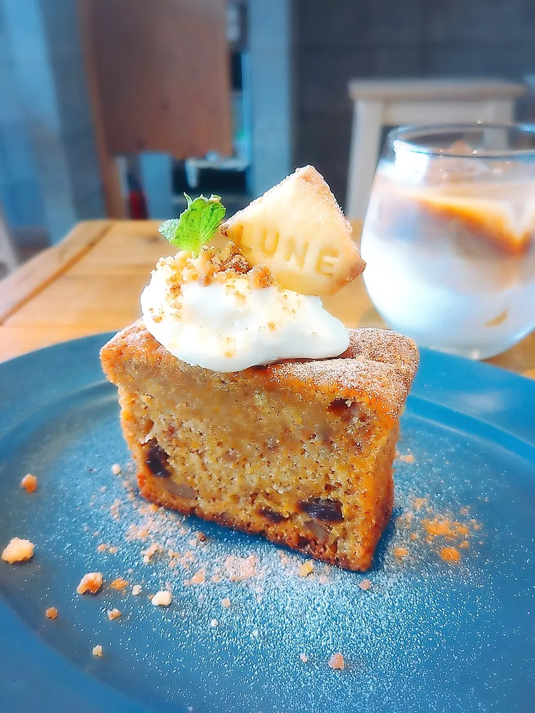 浜田山、浜田山カフェ、カフェ&ダイニングルネ、ルネ、キャロットケーキ