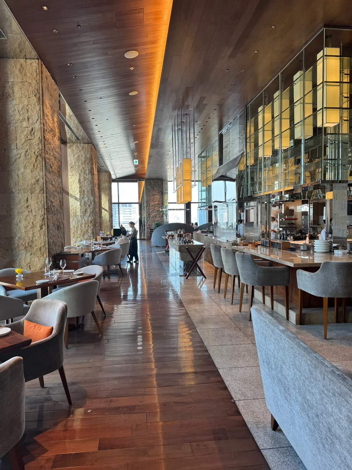 インターコンチネンタルホテル大阪　ピエール