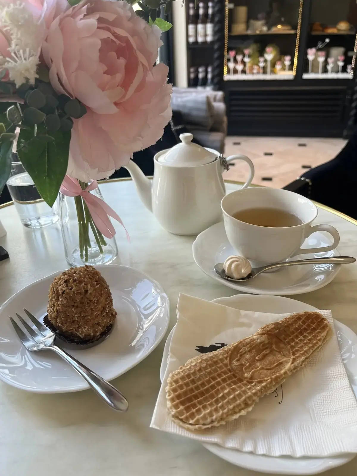 神楽坂の気になるお店へ