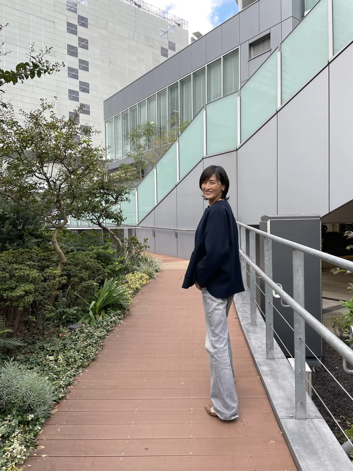 E by eclat ノーカラーショートの画像_2