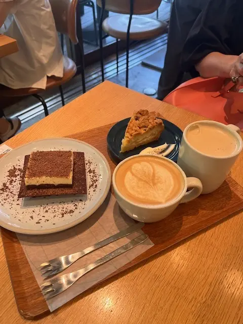 渋谷ランチからの念願のカフェへの画像_6