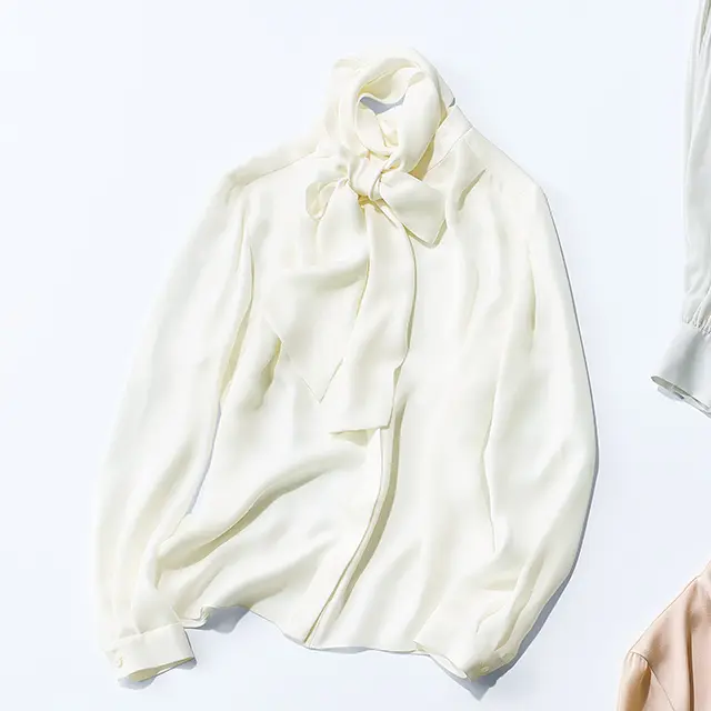 ボウタイブラウス