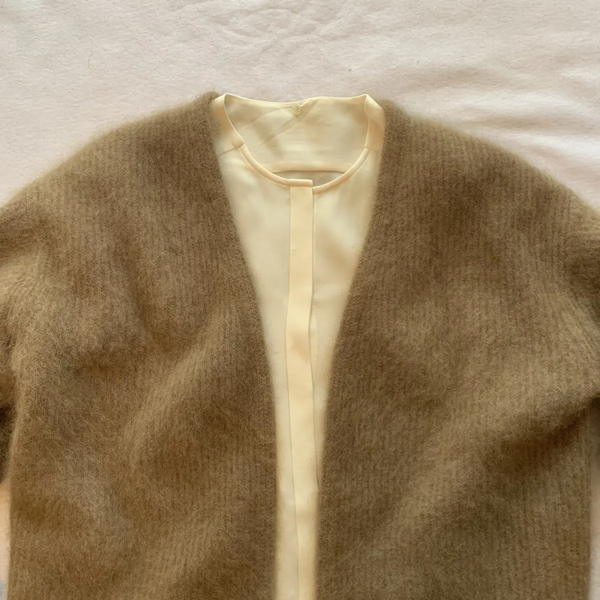 帽子を使って目線を上にの画像_5