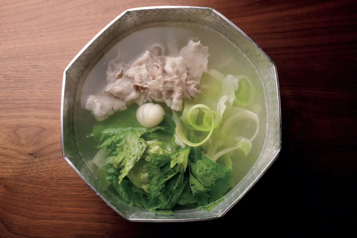 料理家 野村紘子さんのセロリとレタスの常夜鍋レシピ