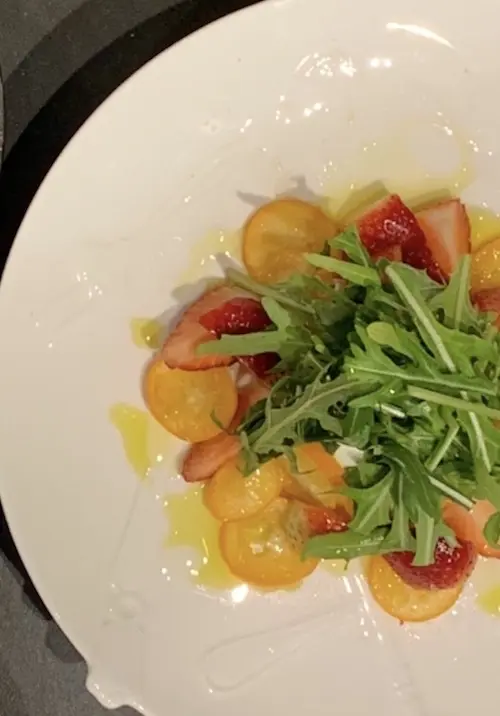 金柑　ルッコラ　苺　いちご　帆立　サラダ