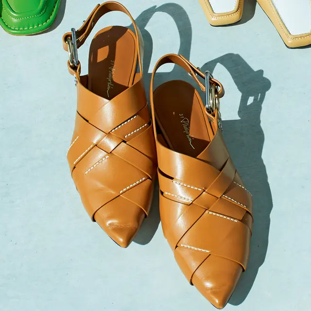 靴（H1.5）￥58,000／3.1 フィリップ リム ジャパン（3.1 フィリップ リム）