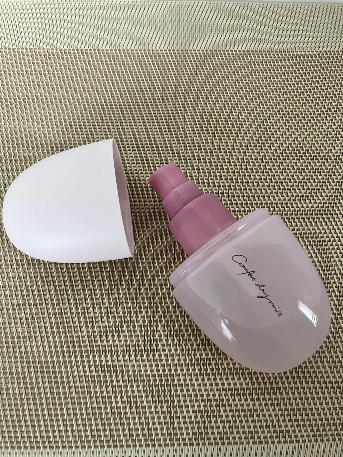 コスメデコルテ ルージュデコルテ　クリームグロウ　コンフォート デイミスト　セット＆プロテクト　リポソーム アドバンスト　リペアセラム＆トリートメント リキッドジルスチュアート　ホワイトフローラル　オードトワレ　jマダム コスメ　50代リップ　