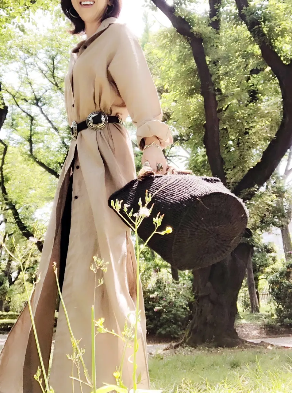 夏の定番！ リネンシャツの着こなしの画像_1