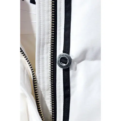 機能性と美しさが同居する高品質ダウンの画像_4