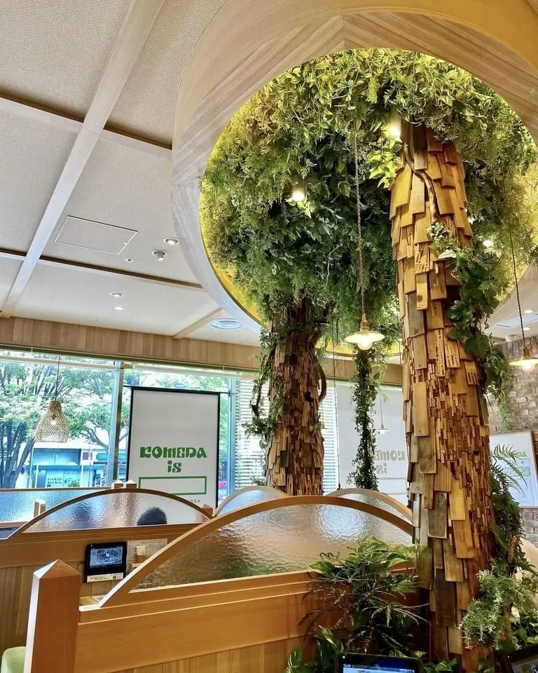KOMEDA is店内