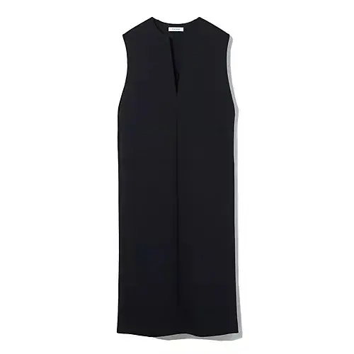 【50代 コーデ】定番アイテムの冬の最旬の画像_9